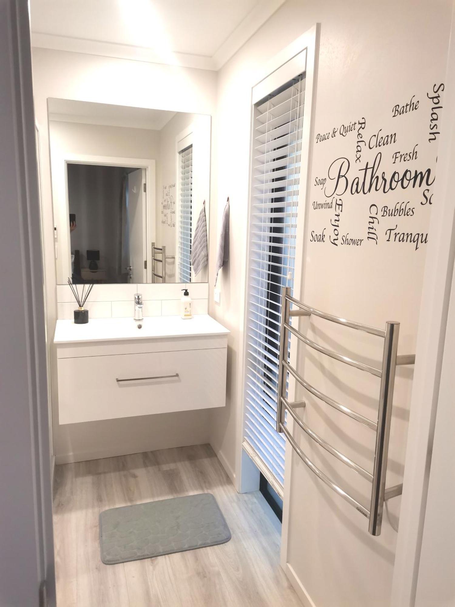 Stylish Private Guest House Ensuite Only Rolleston Exterior photo